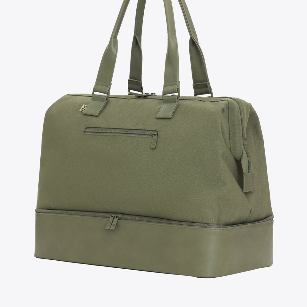 Olive Beis Weekender